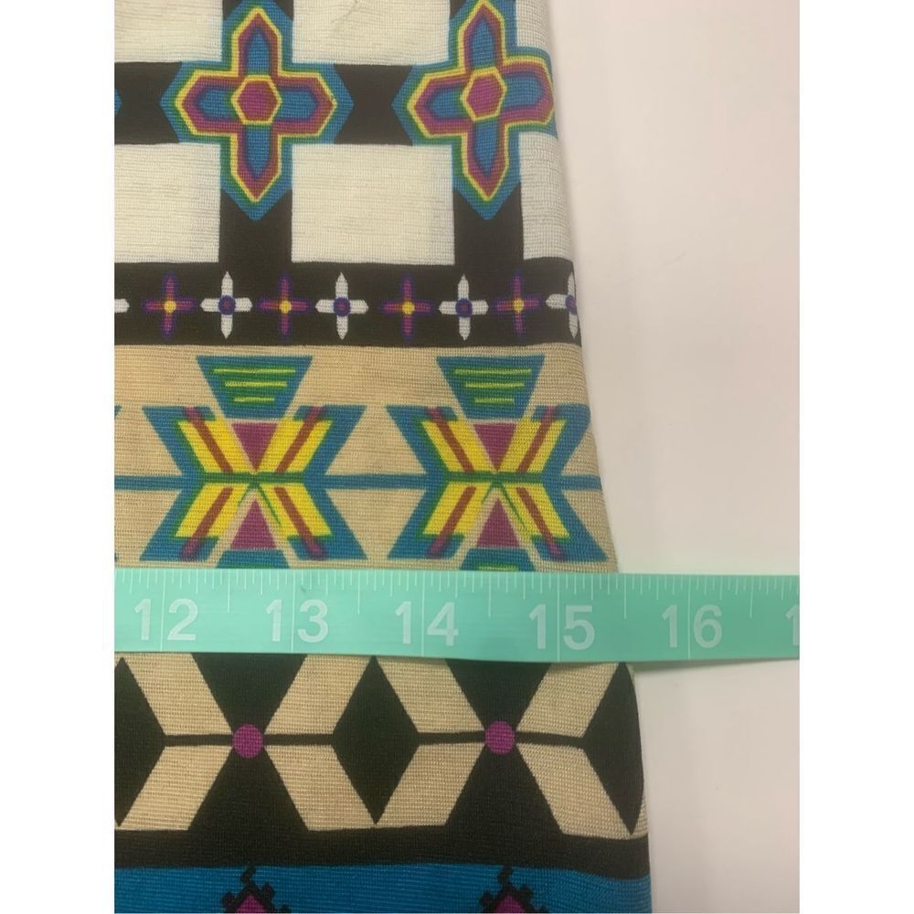 Sleeveless Patterned Dress - Picture 9 of 10